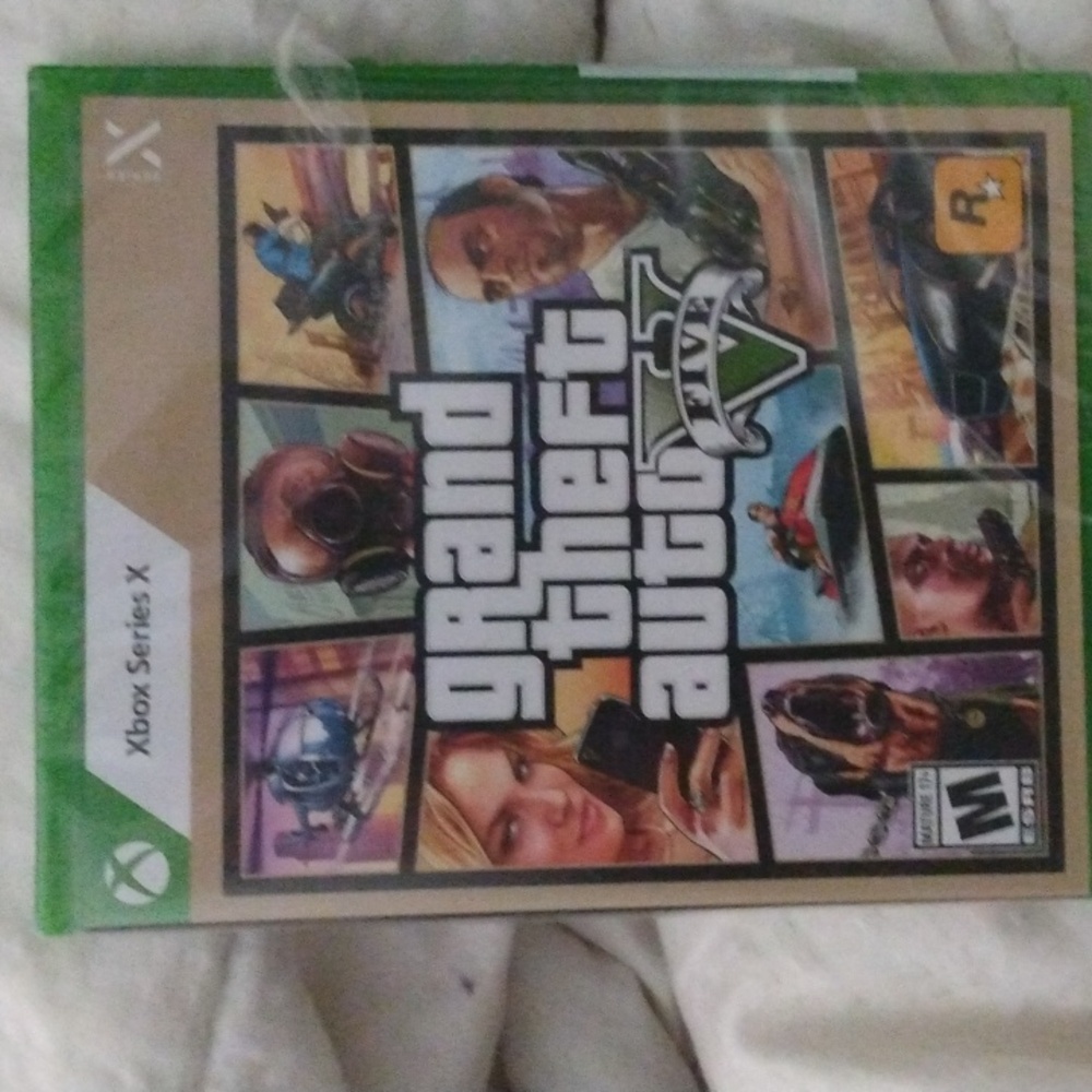 Xbox Series X - Grand Theft Auto Game